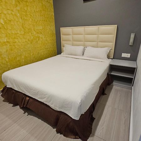 Fortune Hotel Johor Bahru Extérieur photo